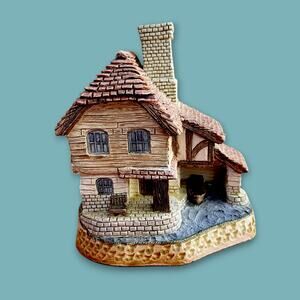 Vtg The Boathouse by David Winter Cottage Great Britain Miniature 1989 Handmade